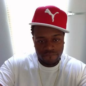 Meet your Posher, Troy